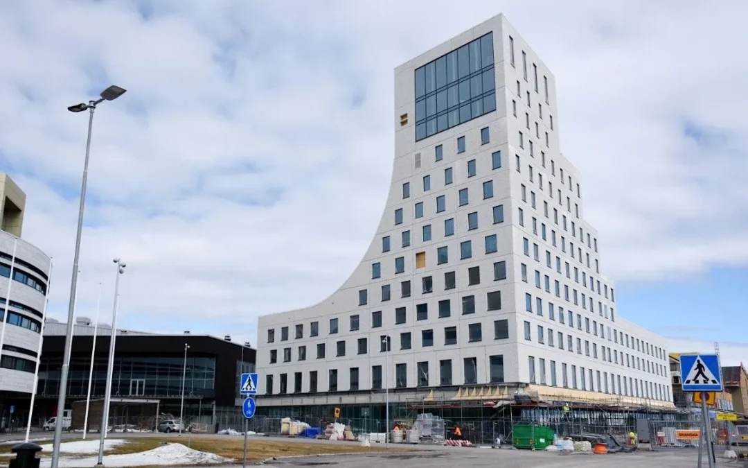 Fallskyddssystem för fönsterputs och fasadunderhåll